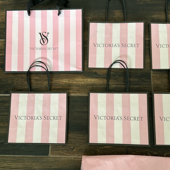 Victoria's Secret Shopping Bags with Wrapping Papers - Picture 2 of 5